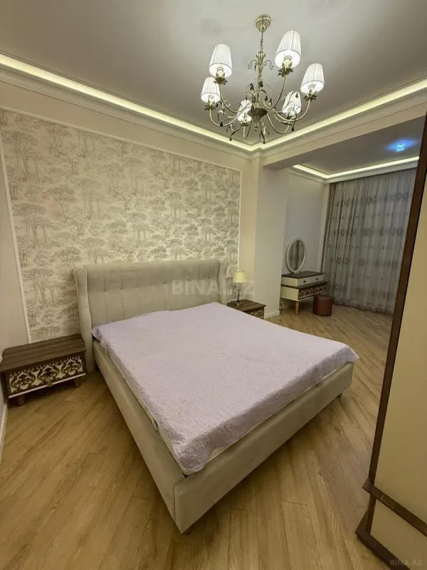 Kirayə verilir 2 otaqlı mənzil 100 m²