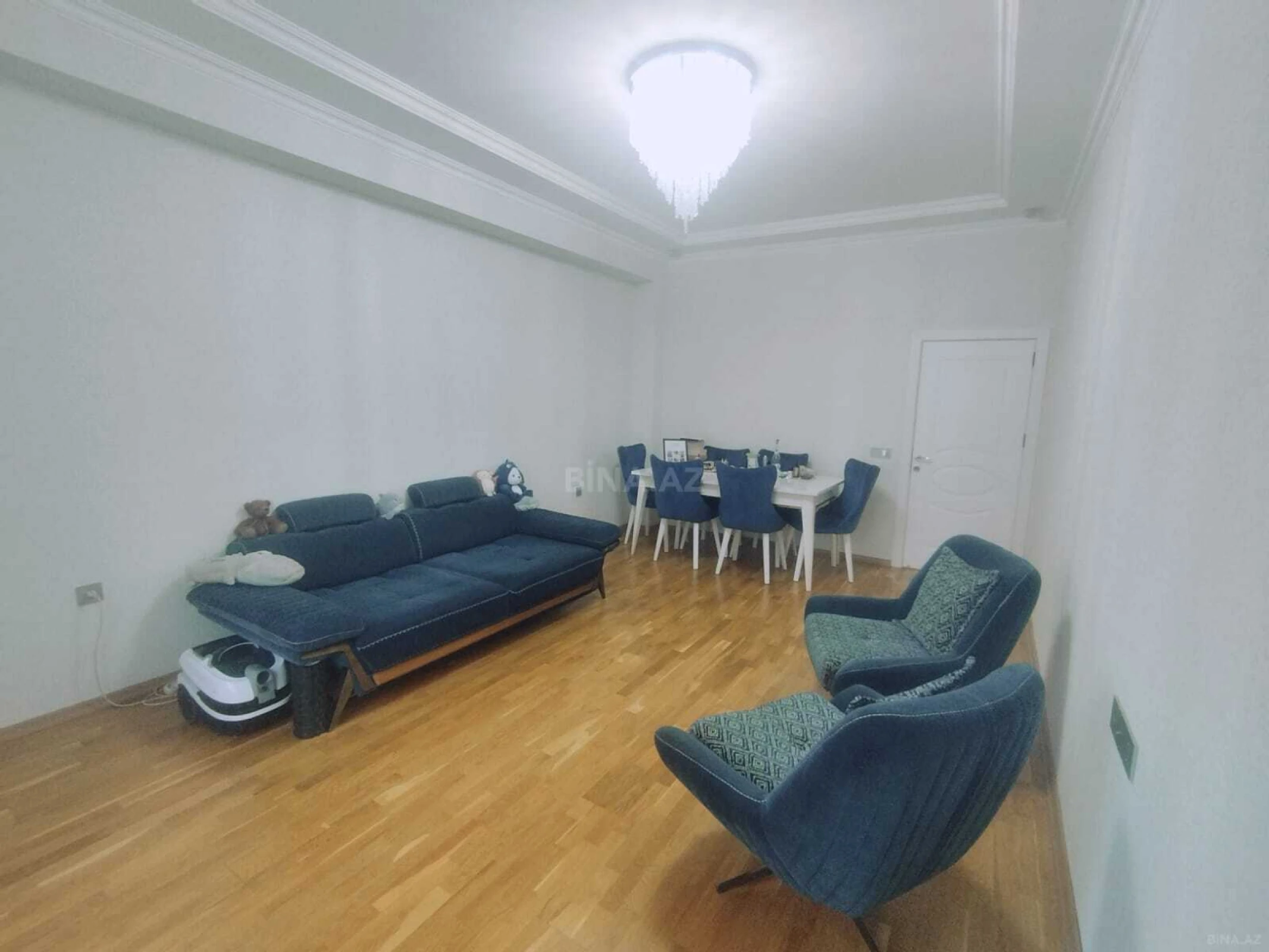 Satılır 3 otaqlı mənzil 105 m²