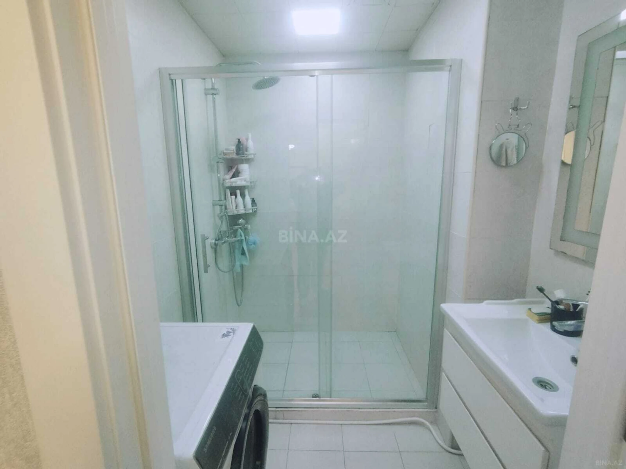 Satılır 3 otaqlı mənzil 105 m²