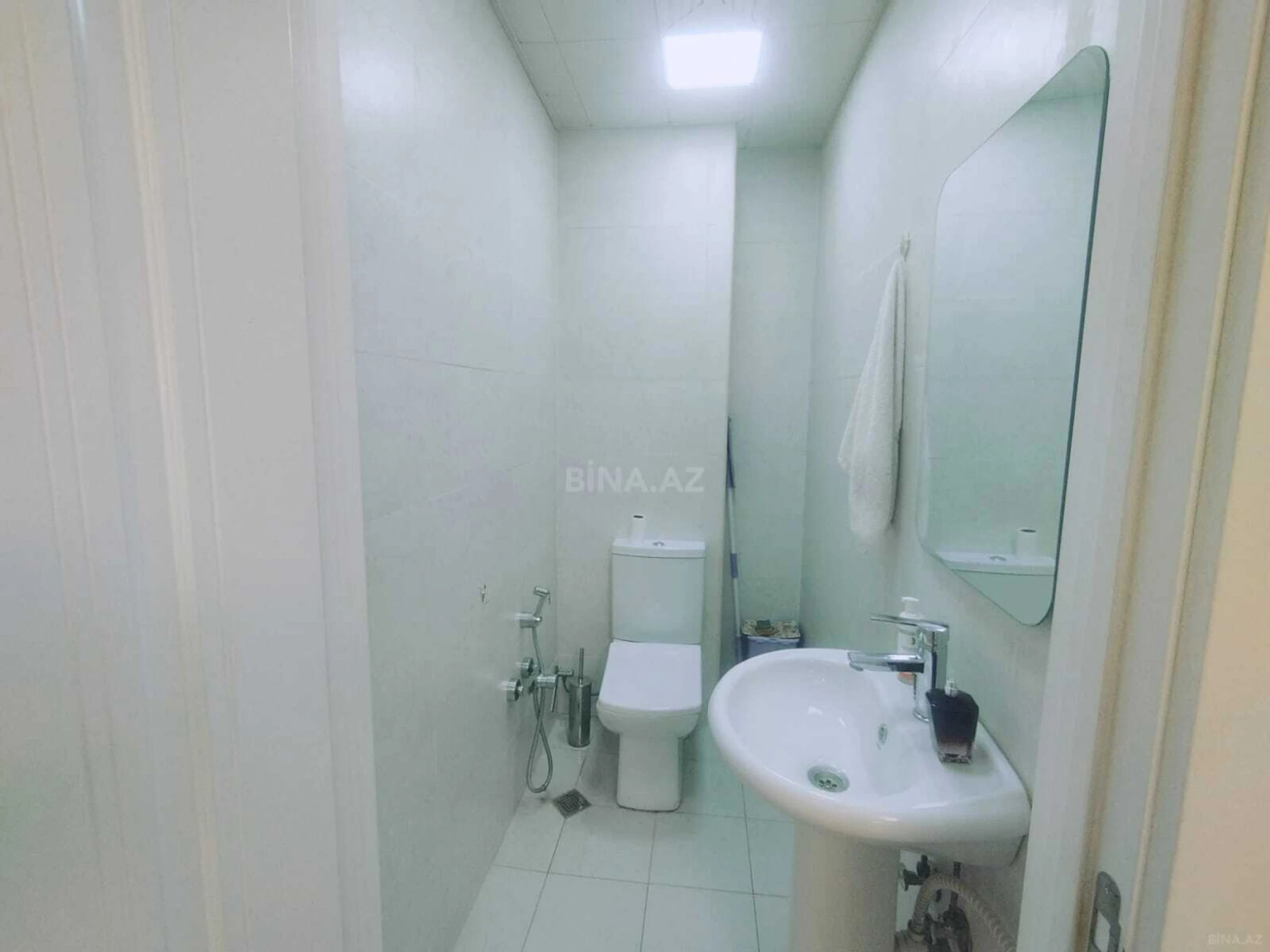Satılır 3 otaqlı mənzil 105 m²