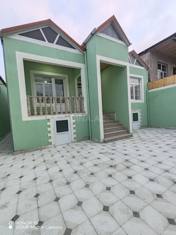 Satılır 3 otaqlı həyət evi 90 m²
