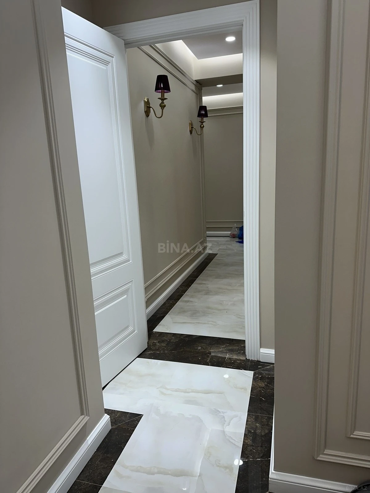 Satılır 3 otaqlı mənzil 89 m²
