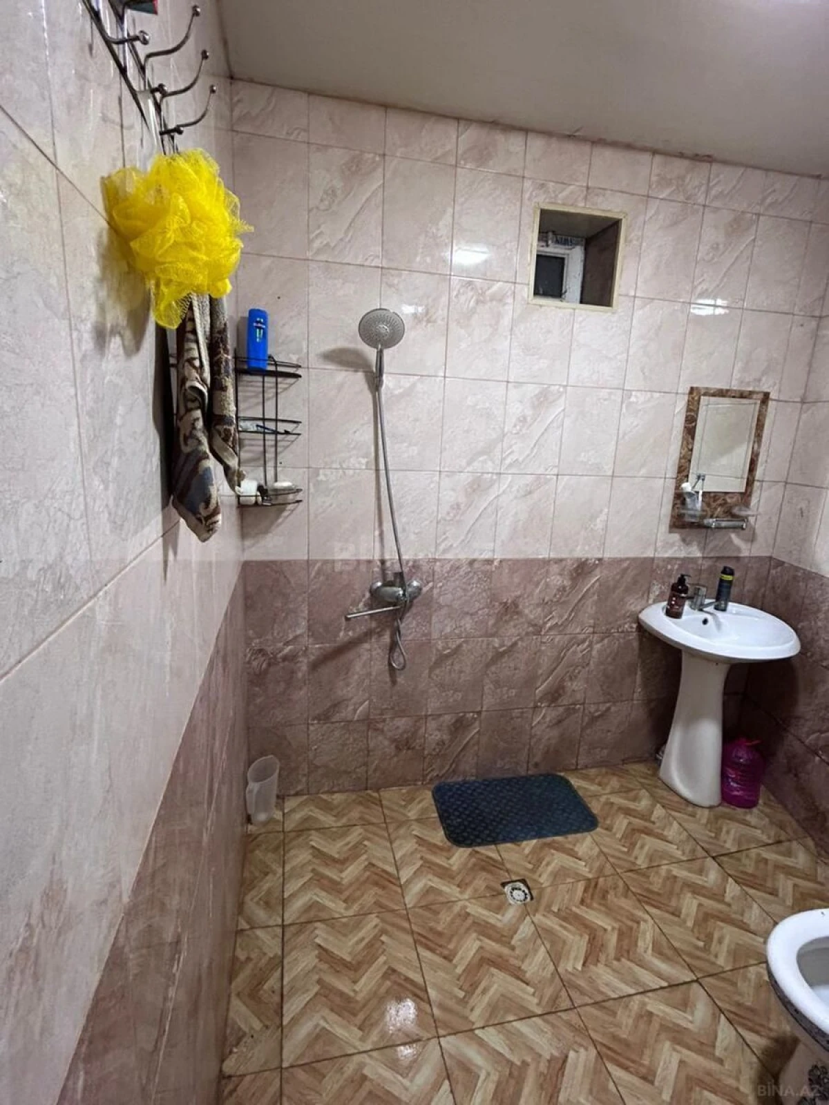 Satılır 1 otaqlı həyət evi 58 m²