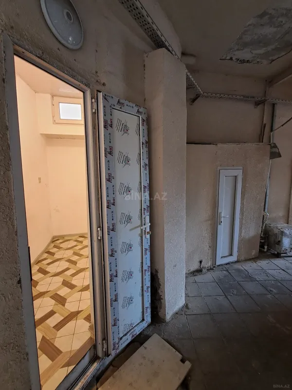 Satılır 1 otaqlı ofis 80 m²