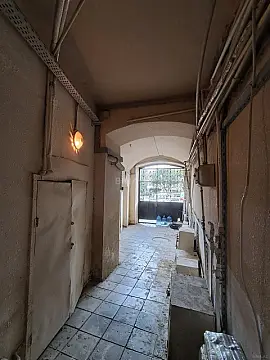 Satılır 1 otaqlı ofis 80 m²