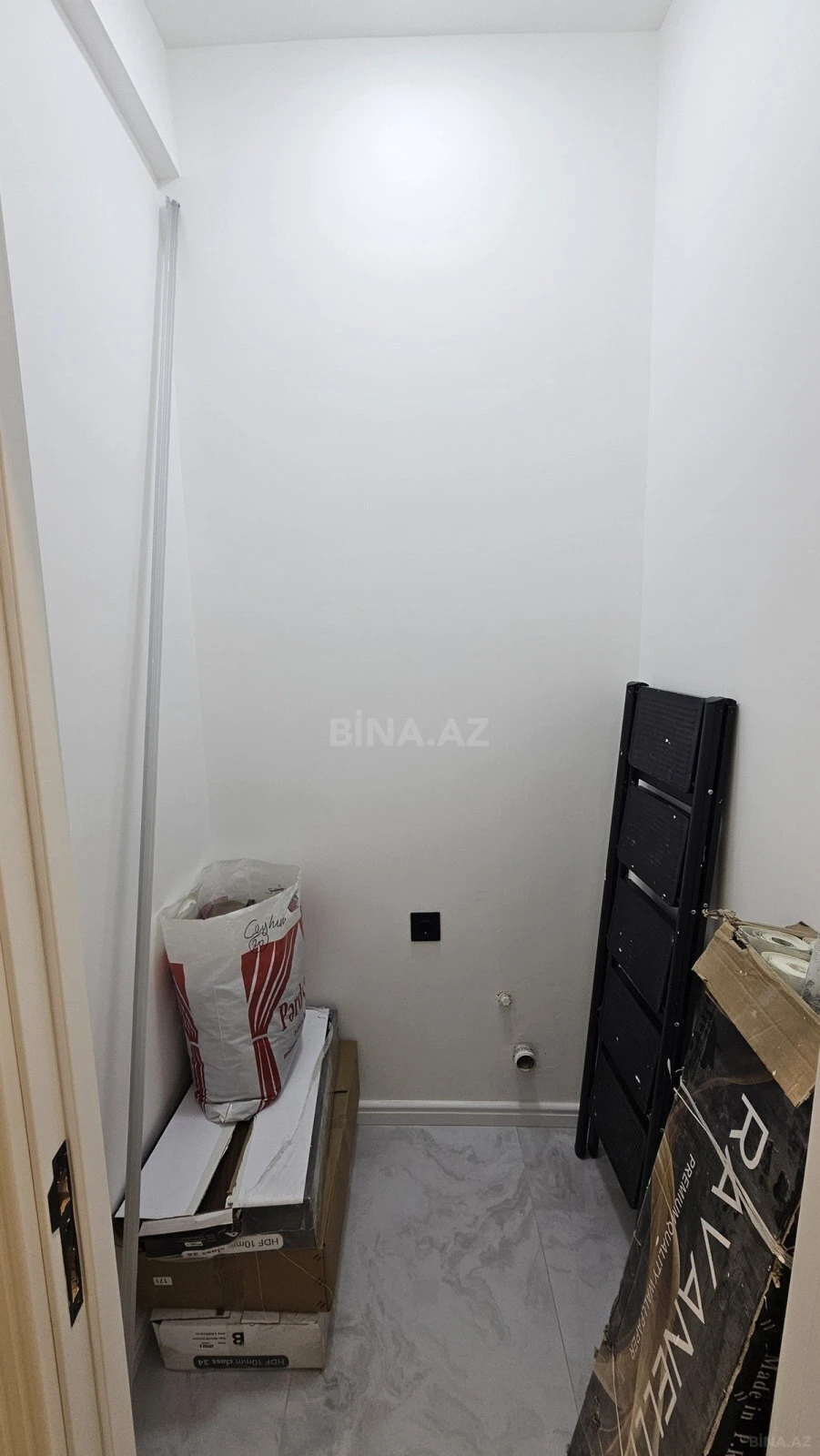 Satılır 3 otaqlı mənzil 110 m²