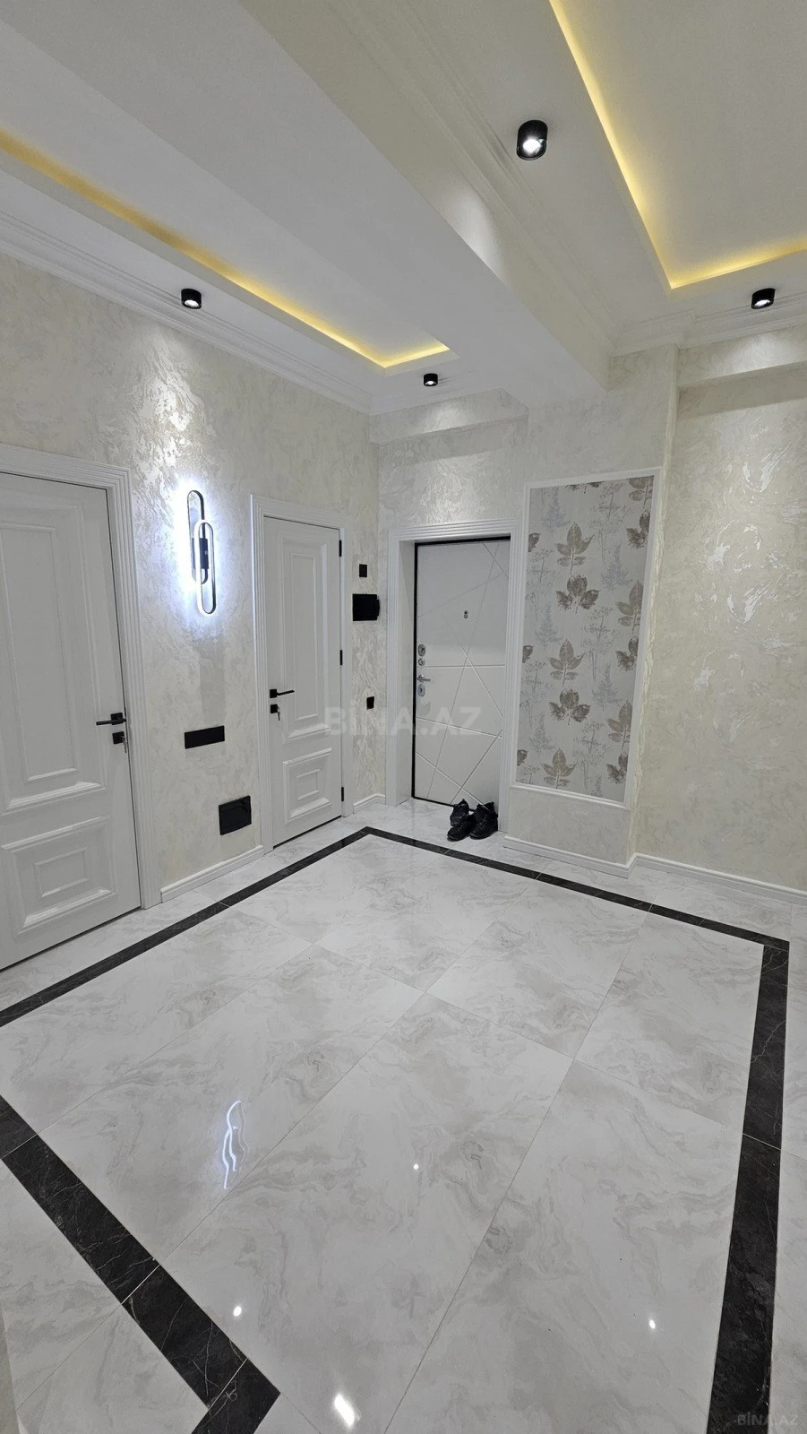 Satılır 3 otaqlı mənzil 110 m²