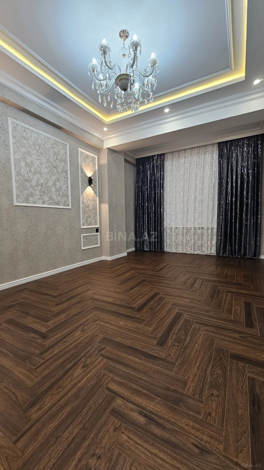 Satılır 3 otaqlı mənzil 110 m²