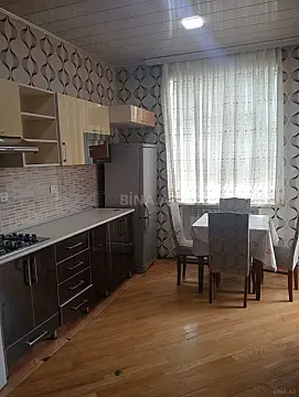 Kirayə verilir 2 otaqlı mənzil 100 m²
