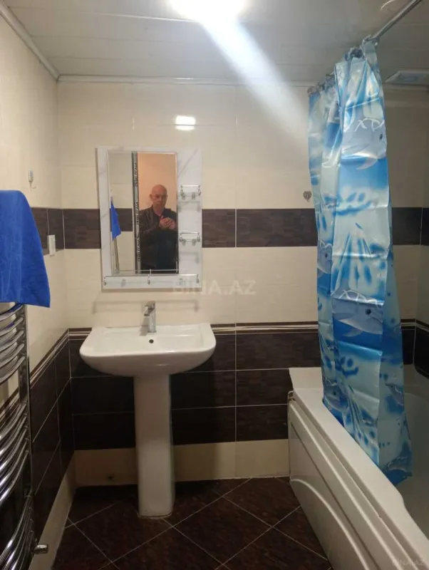 Kirayə verilir 2 otaqlı mənzil 100 m²