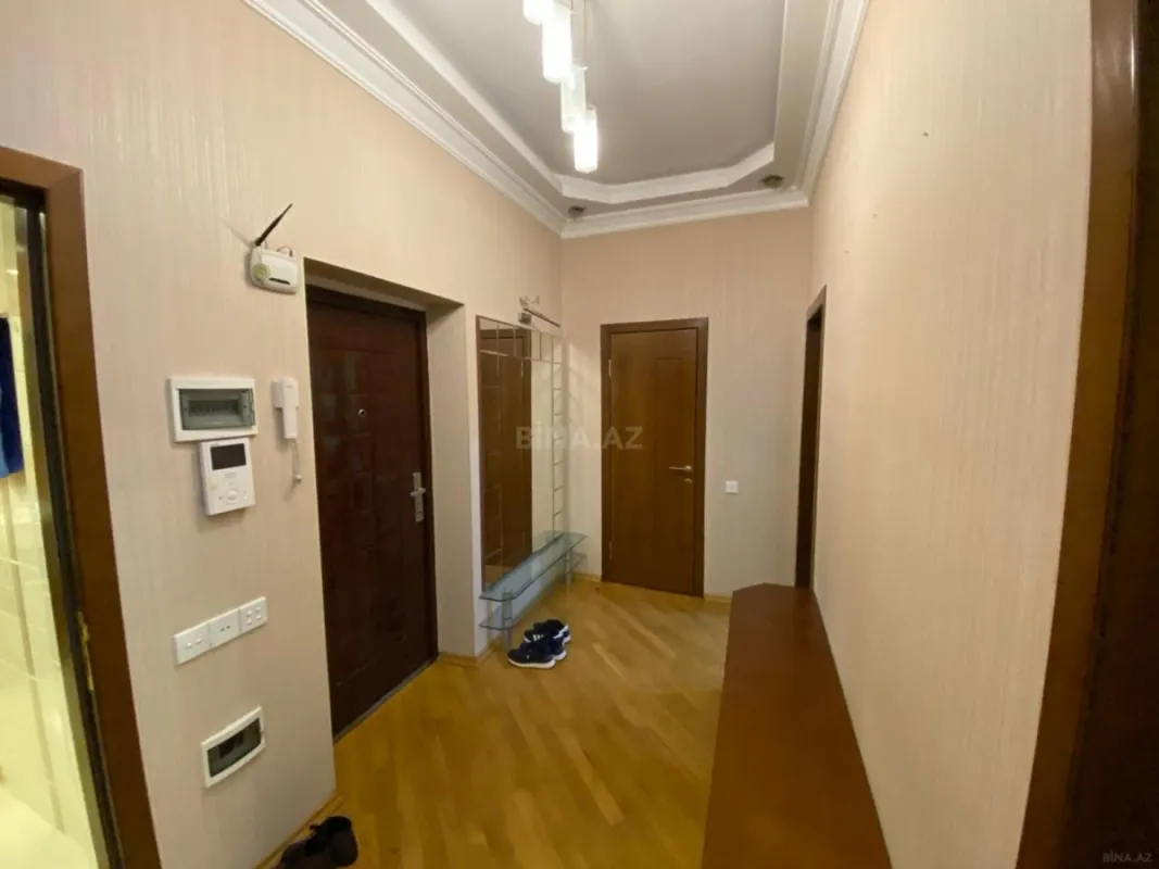 Kirayə verilir 2 otaqlı mənzil 100 m²