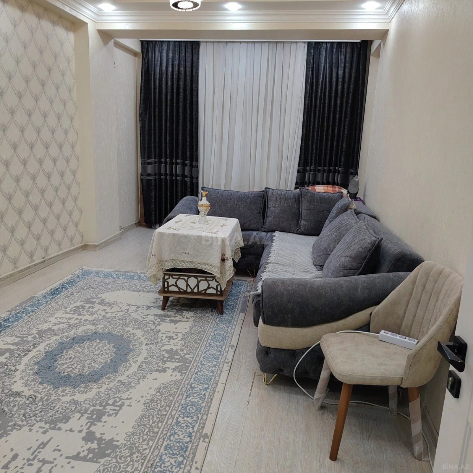 Satılır 2 otaqlı mənzil 65 m²