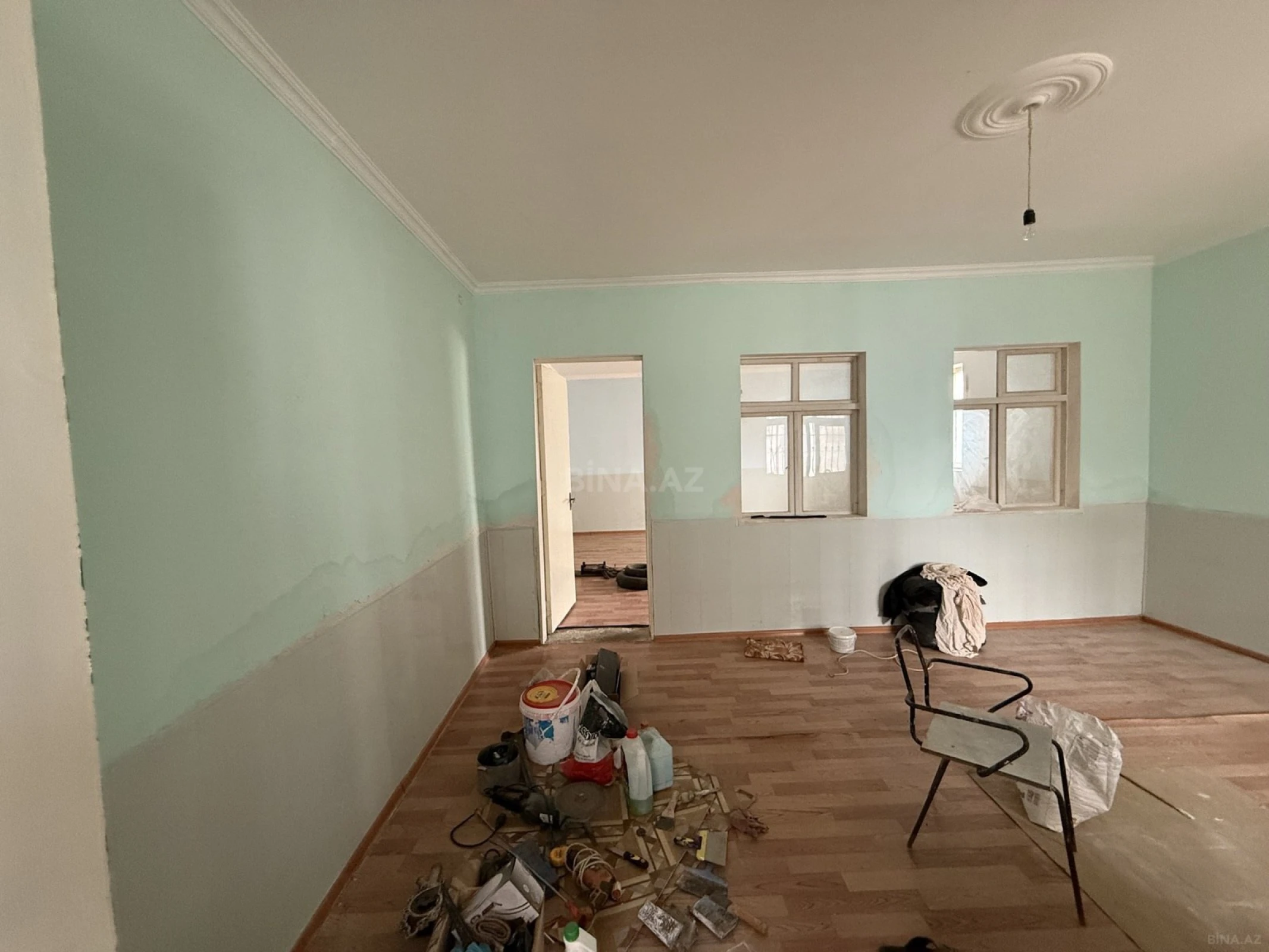 Satılır 7 otaqlı həyət evi 250 m²
