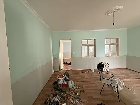 Satılır 7 otaqlı həyət evi 250 m²