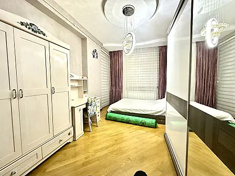 Kirayə verilir 3 otaqlı mənzil 100 m²