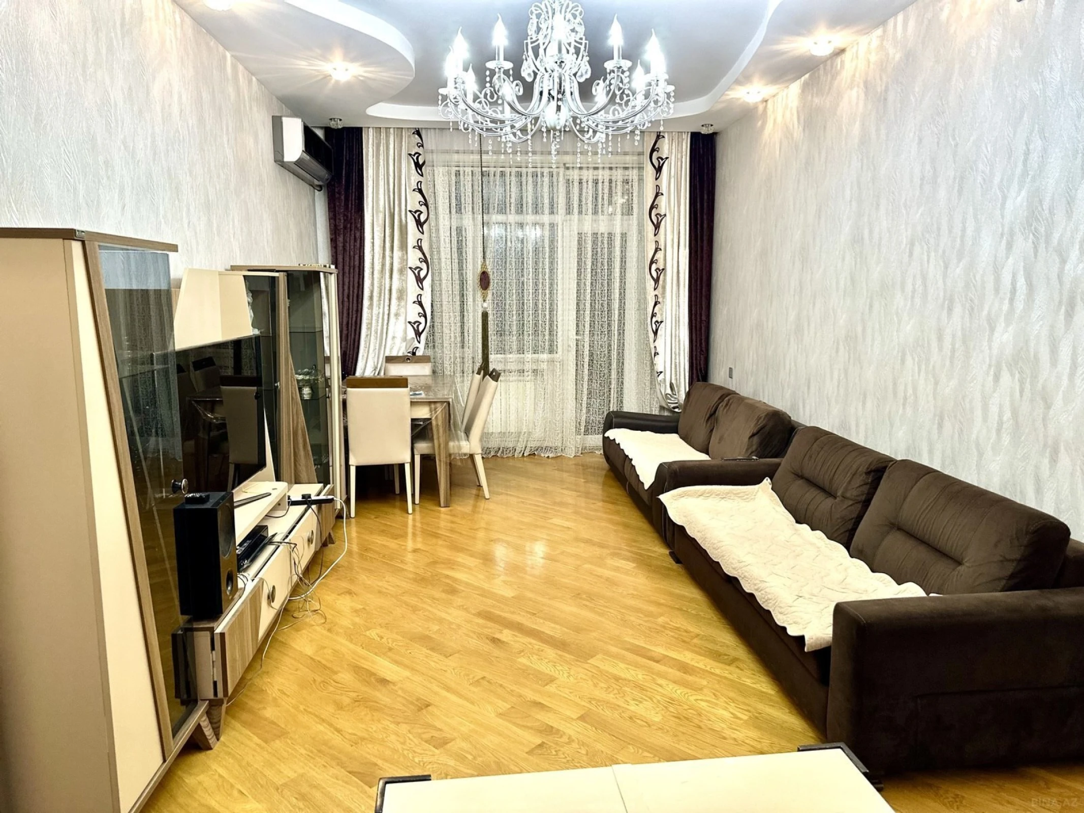 Kirayə verilir 3 otaqlı mənzil 100 m²