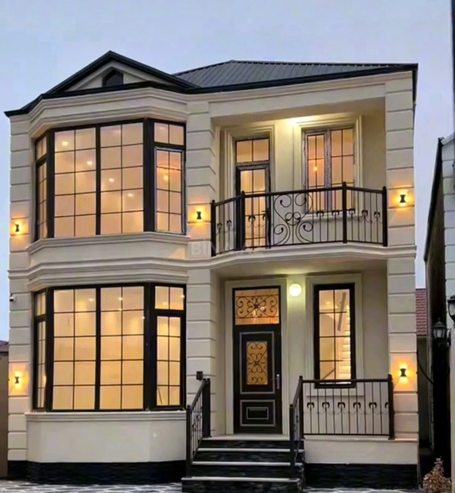 Satılır 4 otaqlı həyət evi 150 m²