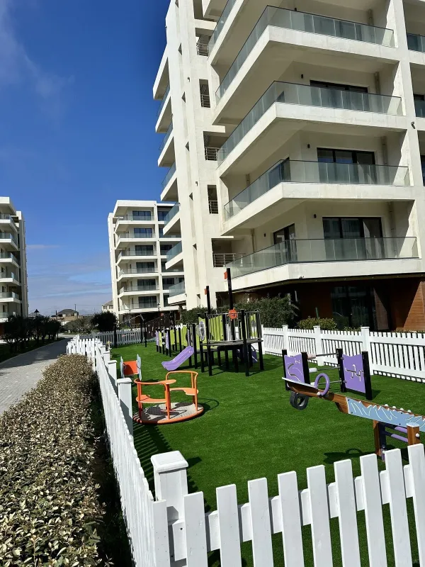 Kirayə verilir 2 otaqlı mənzil 96 m²