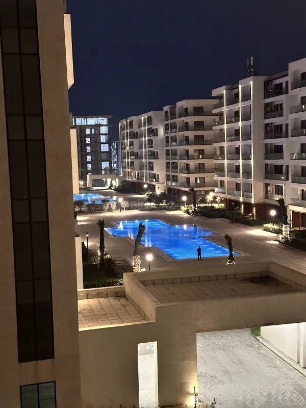 Kirayə verilir 2 otaqlı mənzil 96 m²