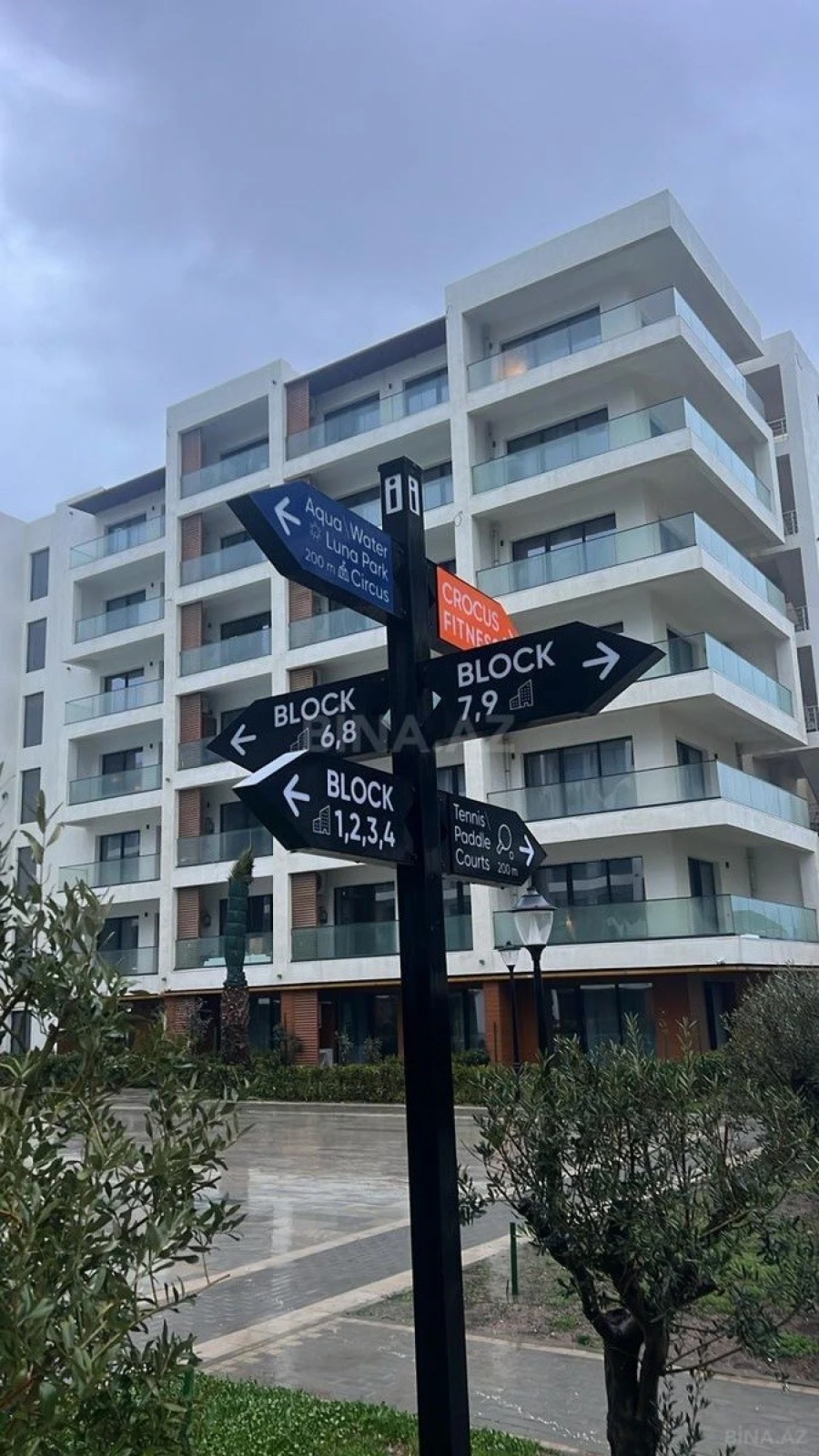 Kirayə verilir 2 otaqlı mənzil 96 m²