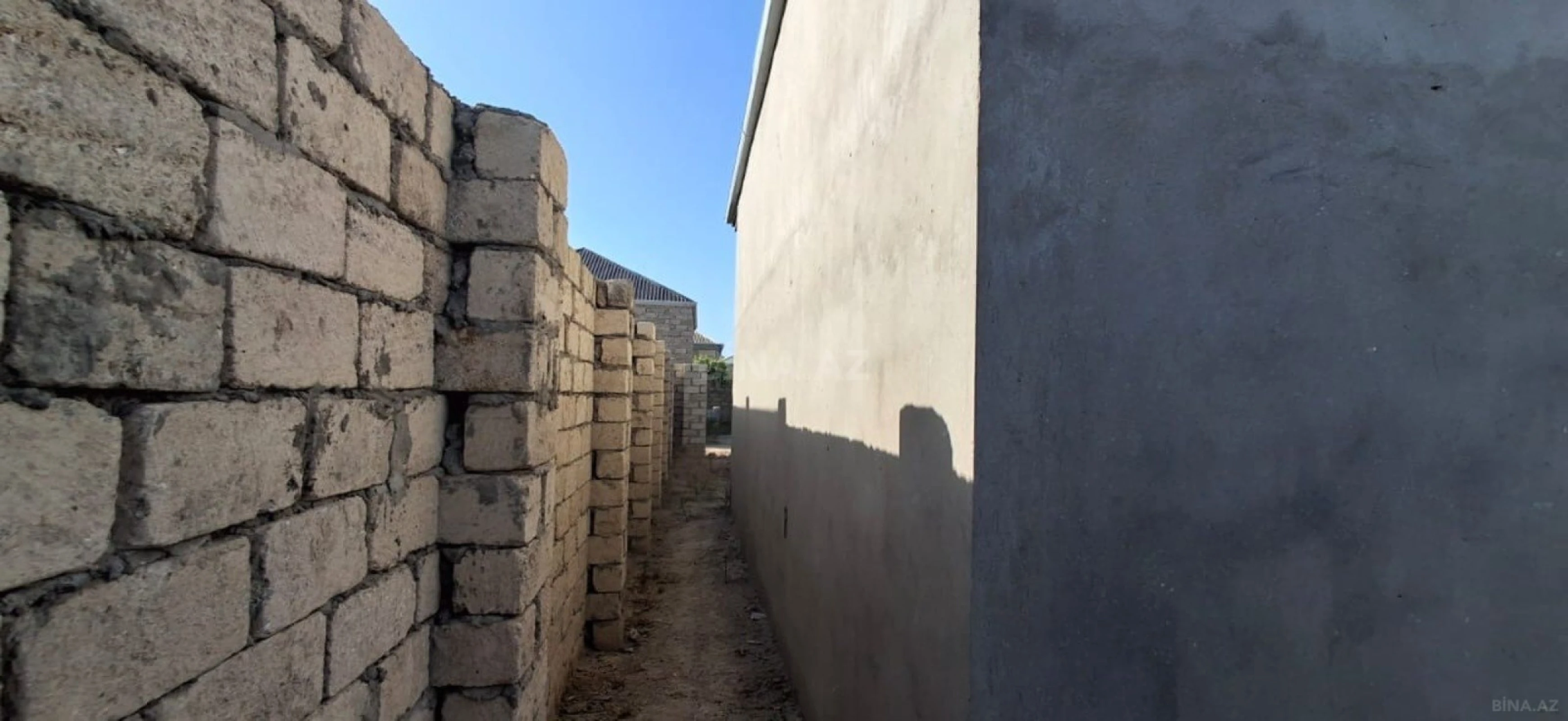 Satılır 4 otaqlı həyət evi 100 m²