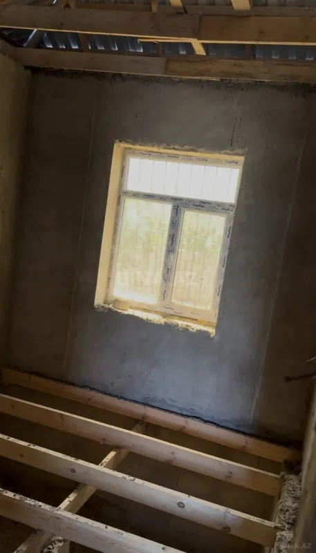 Satılır 4 otaqlı həyət evi 100 m²