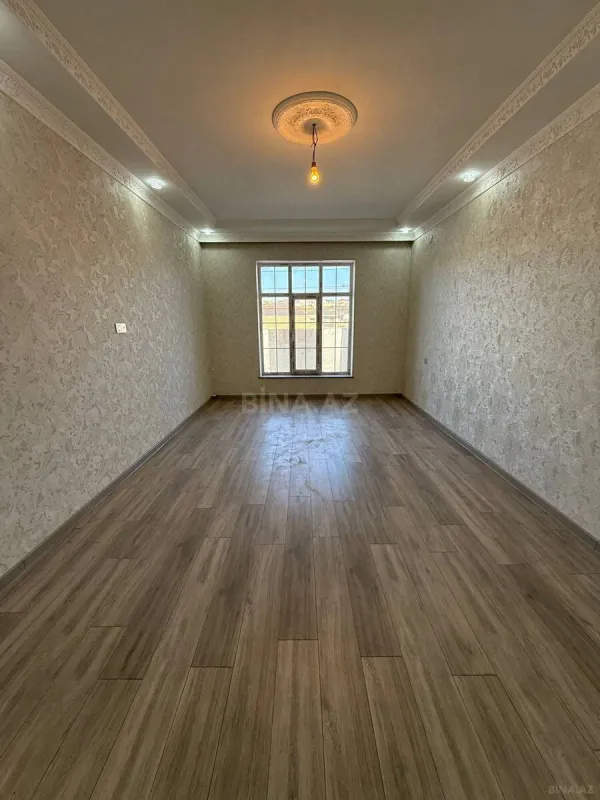Satılır 4 otaqlı həyət evi 132 m²