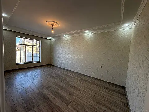 Satılır 4 otaqlı həyət evi 132 m²