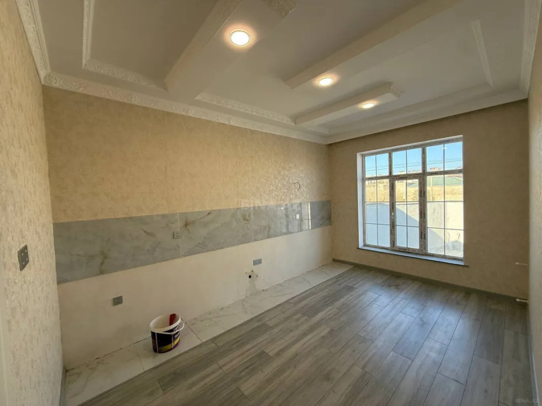 Satılır 4 otaqlı həyət evi 132 m²