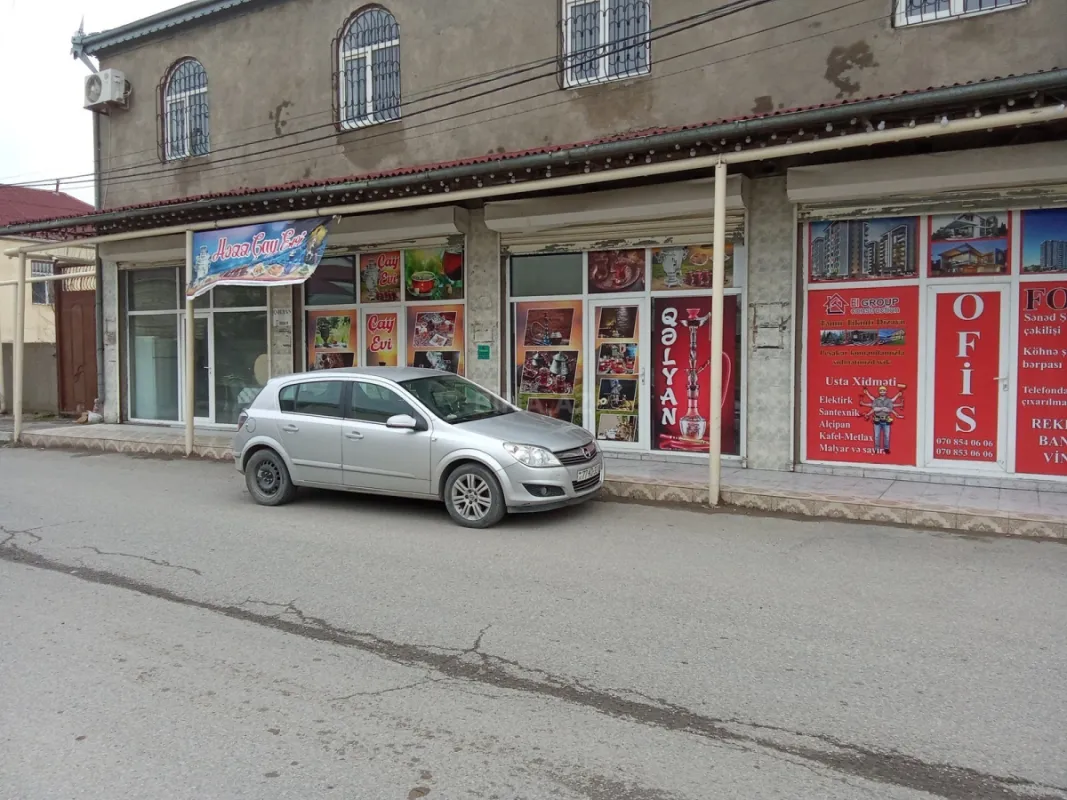 Satılır obyekt 100 m²