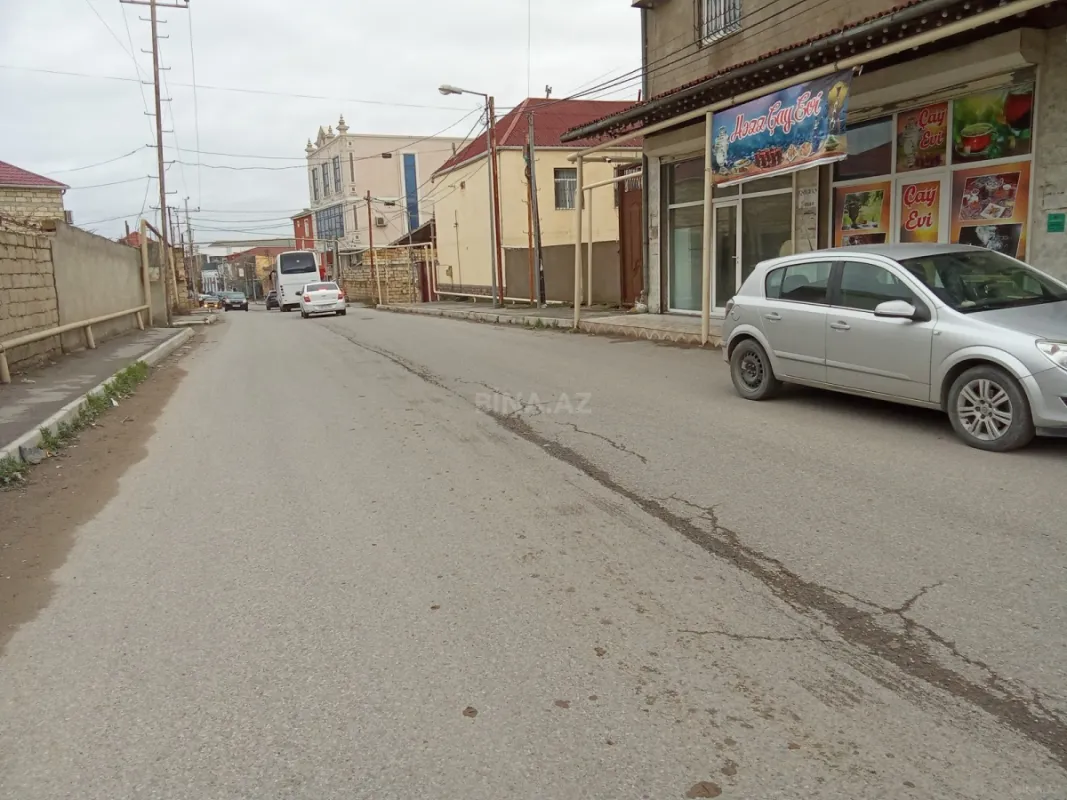 Satılır obyekt 100 m²