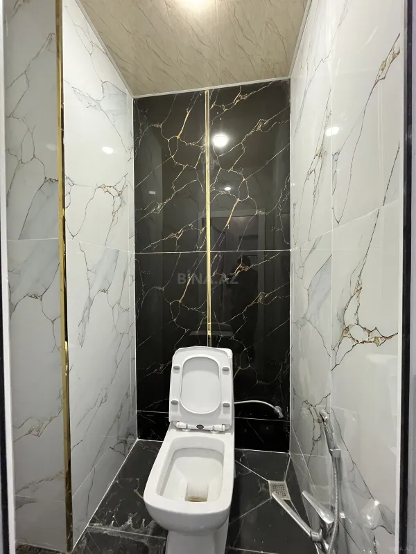 Satılır 2 otaqlı mənzil 63 m²