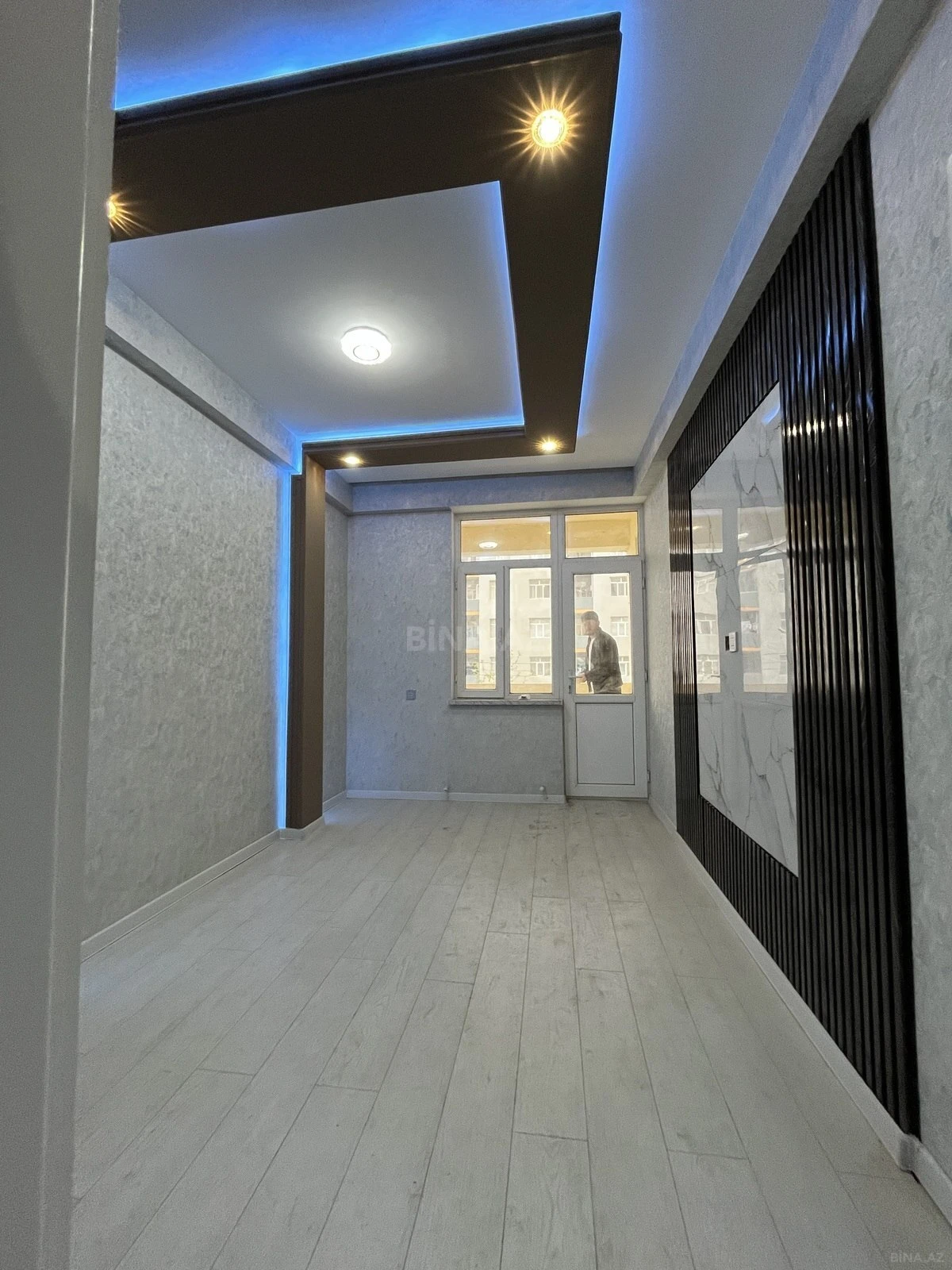 Satılır 2 otaqlı mənzil 63 m²