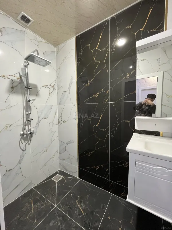 Satılır 2 otaqlı mənzil 63 m²