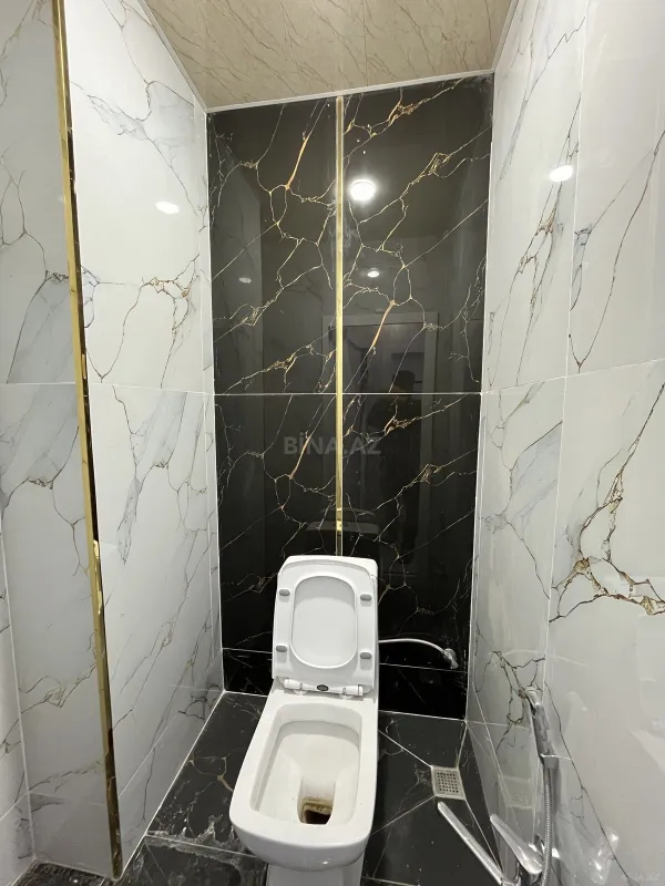 Satılır 2 otaqlı mənzil 63 m²