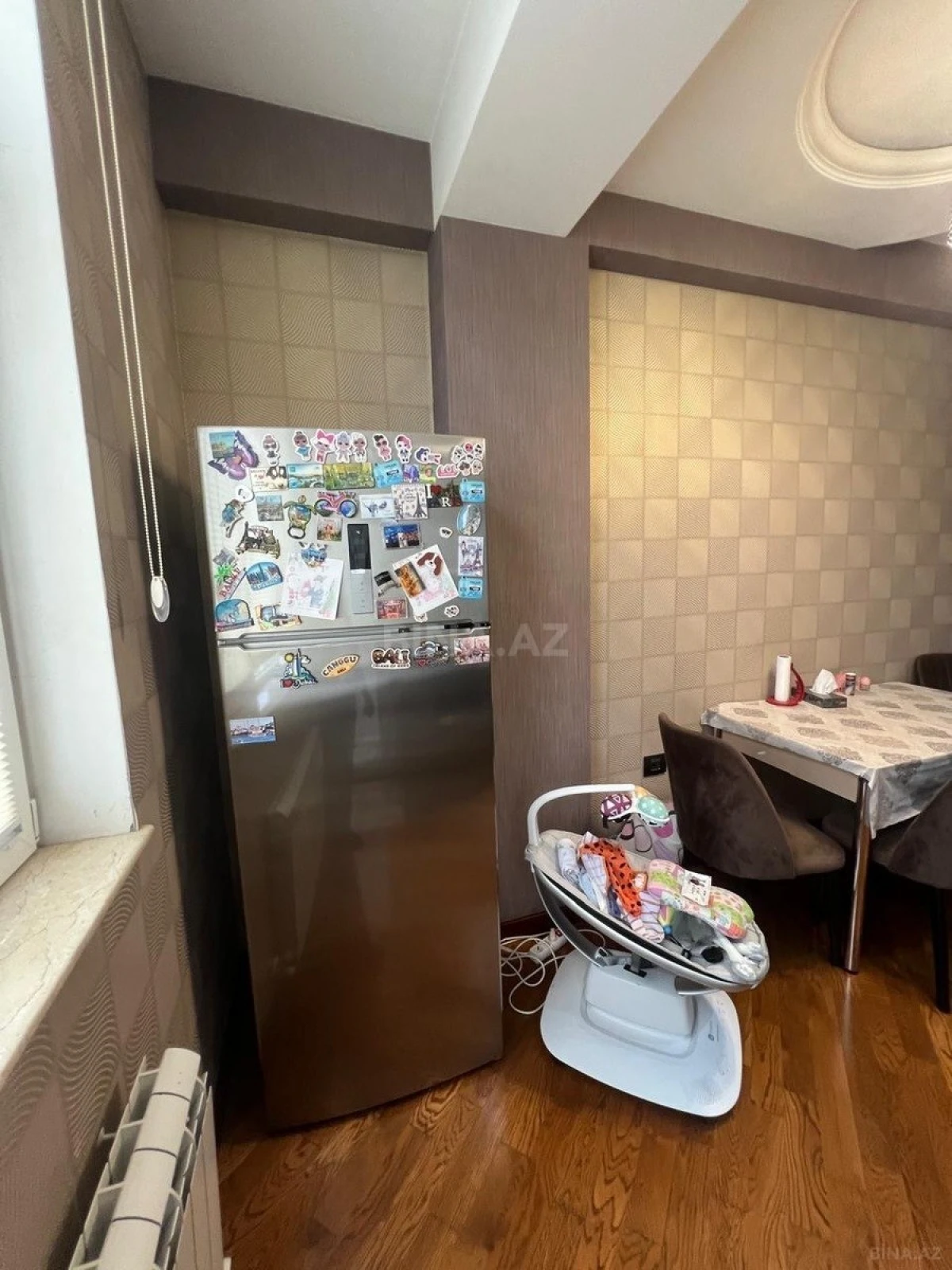 Satılır 3 otaqlı mənzil 150 m²