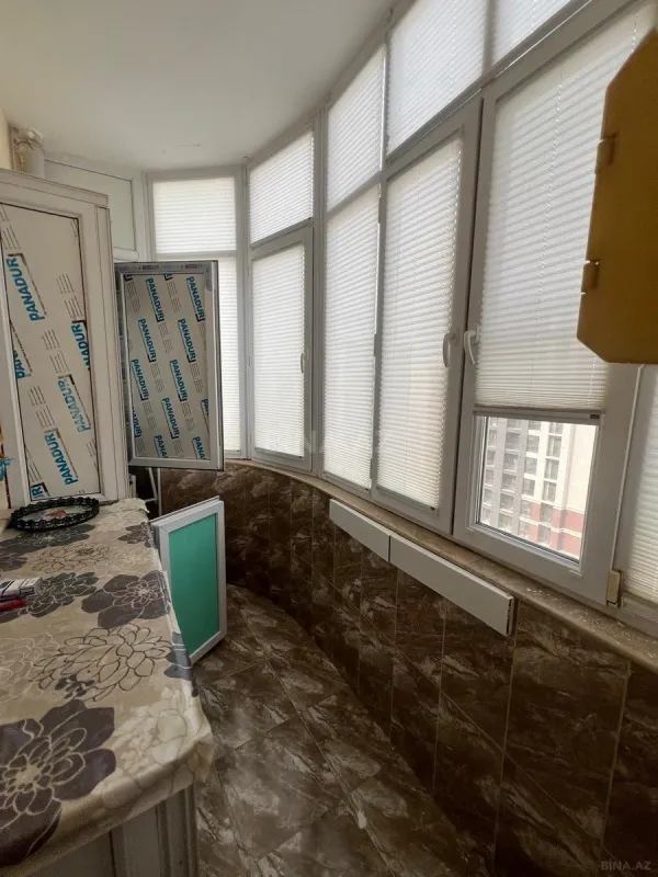 Satılır 3 otaqlı mənzil 150 m²