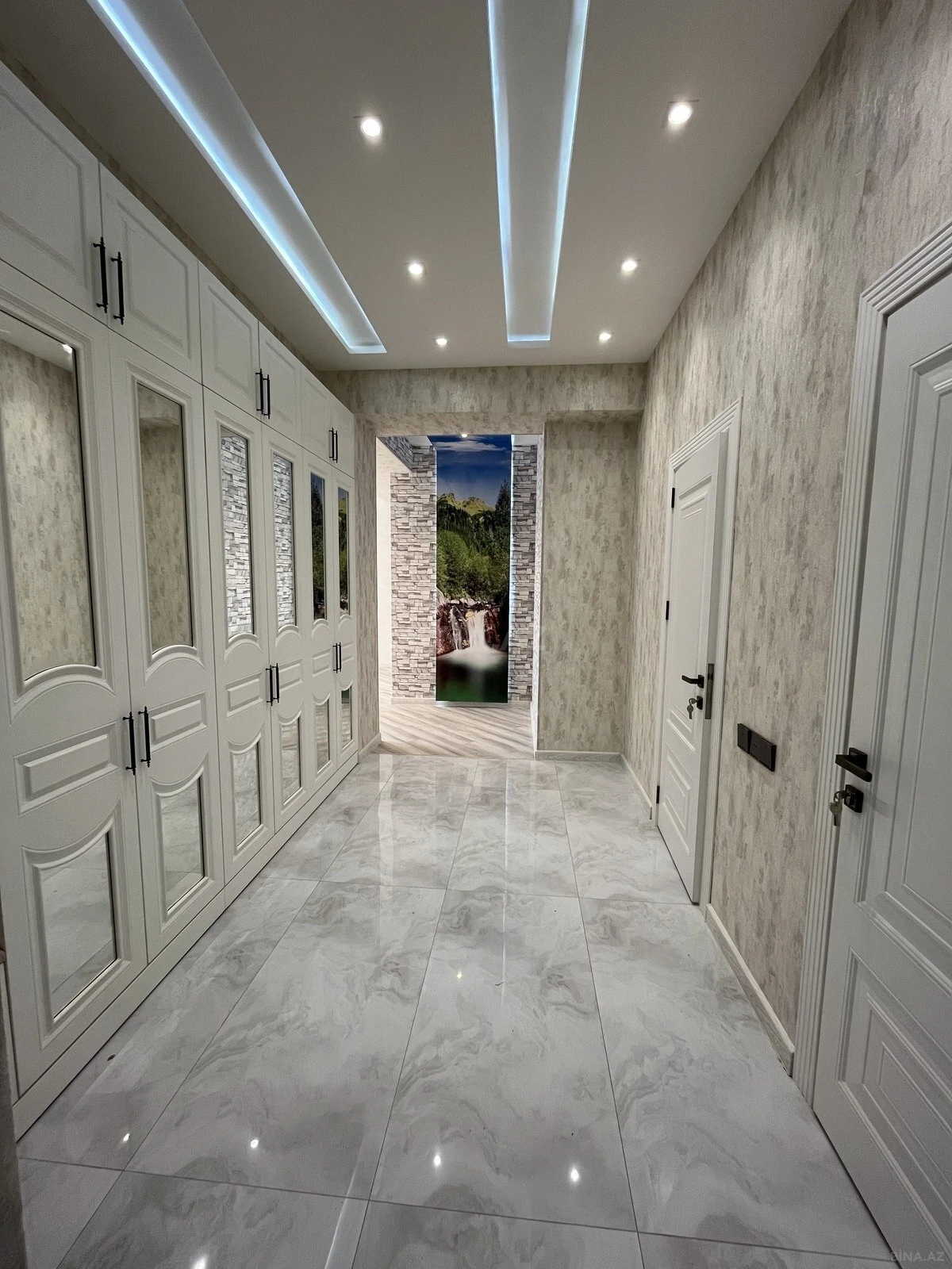 Satılır 3 otaqlı mənzil 85 m²