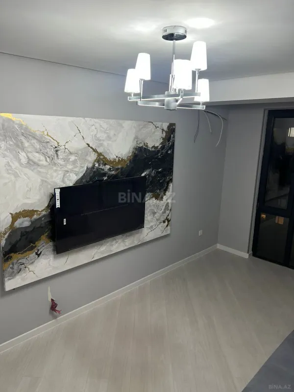 Satılır 2 otaqlı mənzil 70.9 m²