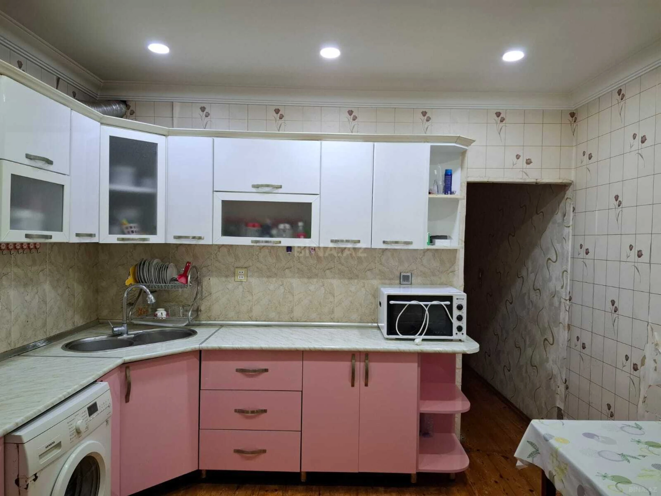 Satılır 3 otaqlı mənzil 100 m²