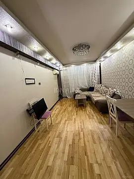 Kirayə verilir 3 otaqlı mənzil 82 m²