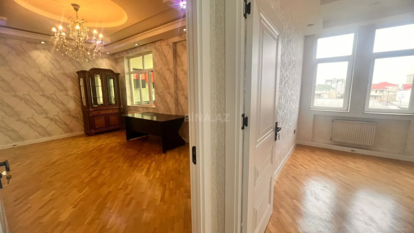 Satılır 2 otaqlı mənzil 62 m²