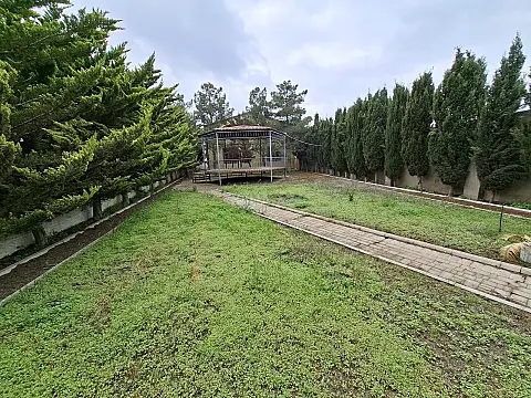 Satılır 4 otaqlı həyət evi 110 m² — Bakı 4 otaq 110.00 m²