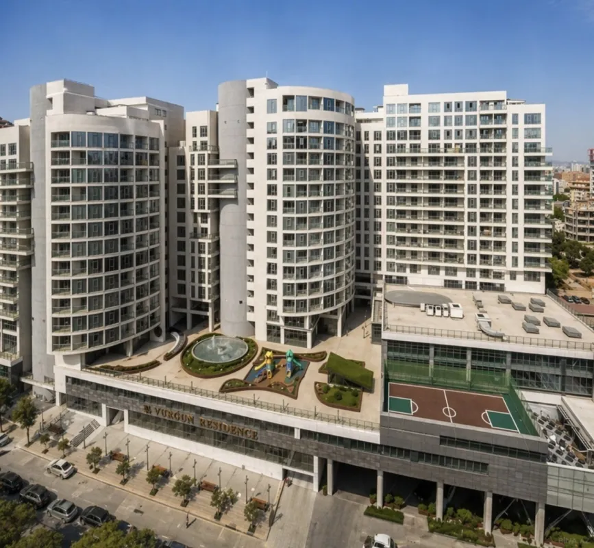 Satılır 3 otaqlı mənzil 131 m²