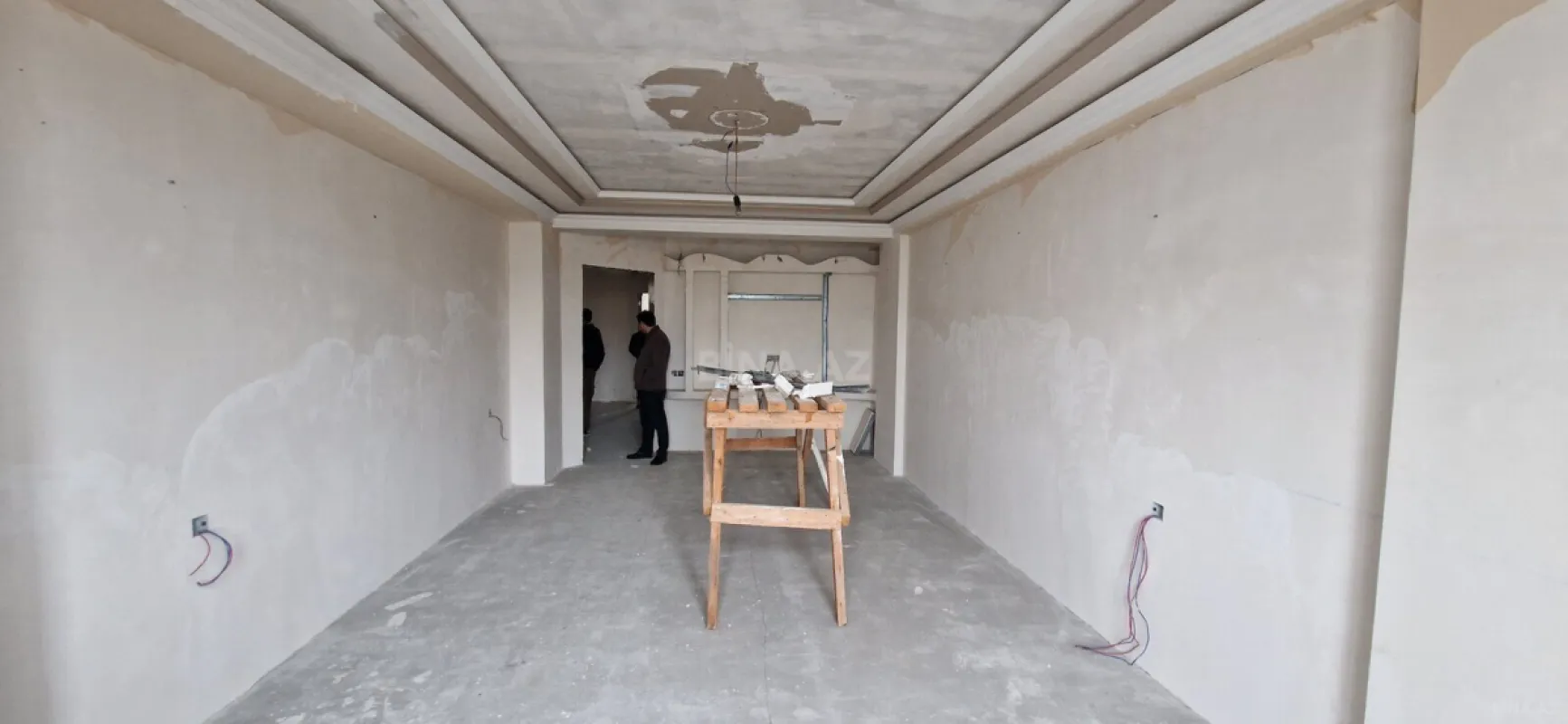 Satılır 3 otaqlı mənzil 137 m²