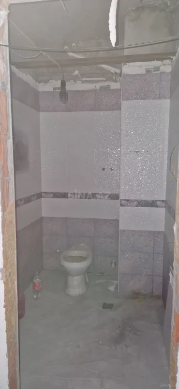 Satılır 3 otaqlı mənzil 137 m²