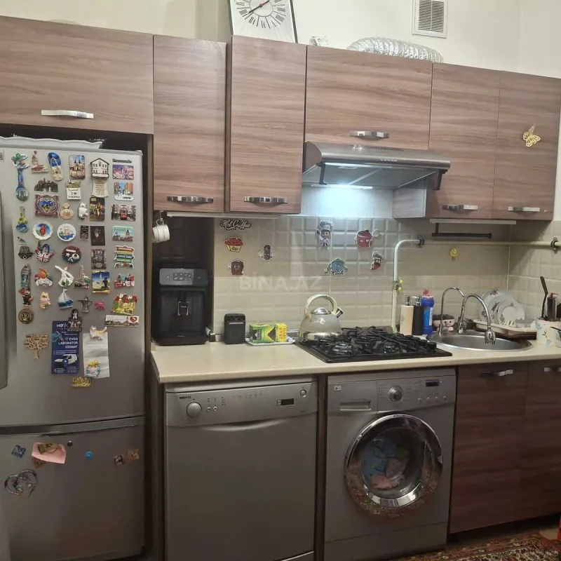 Satılır 2 otaqlı mənzil 70 m²