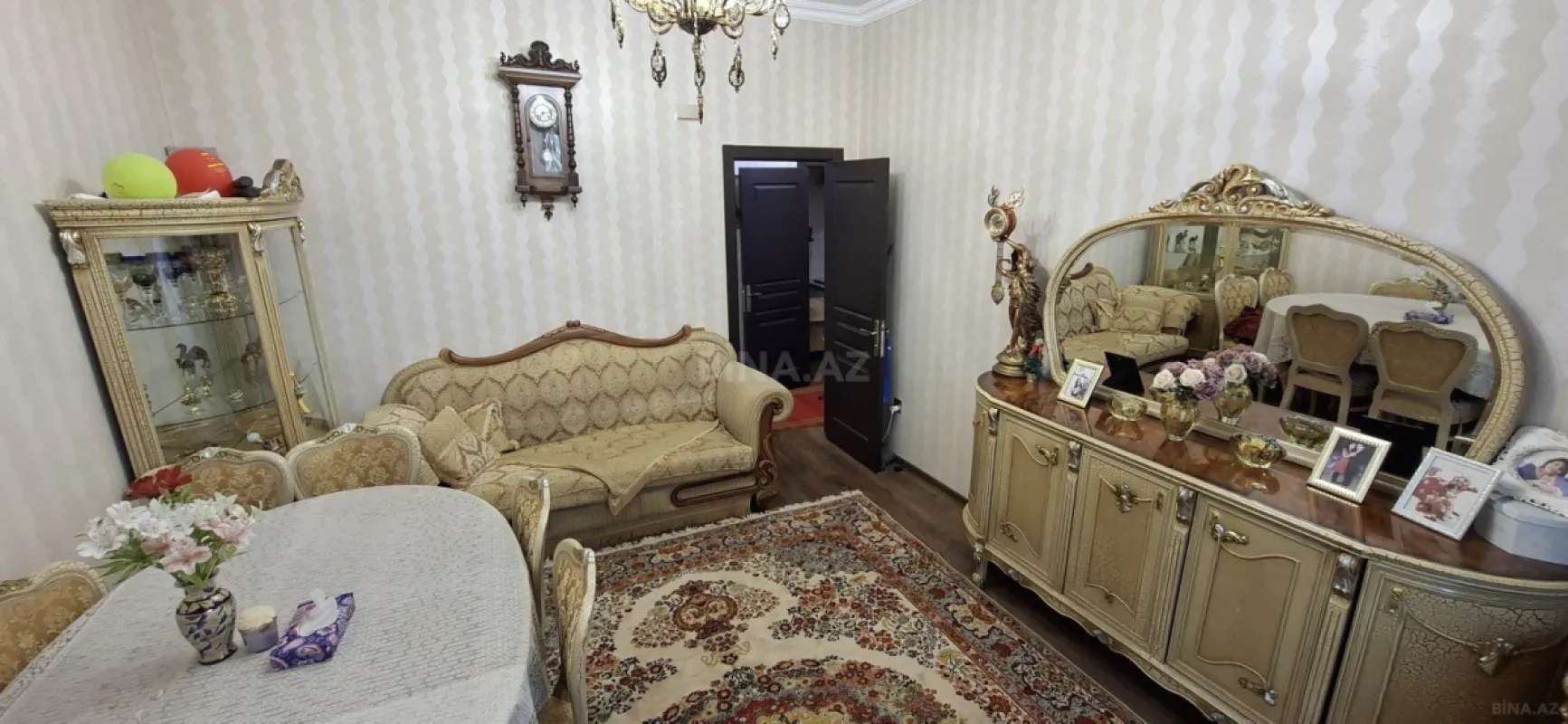 Satılır 2 otaqlı mənzil 70 m²
