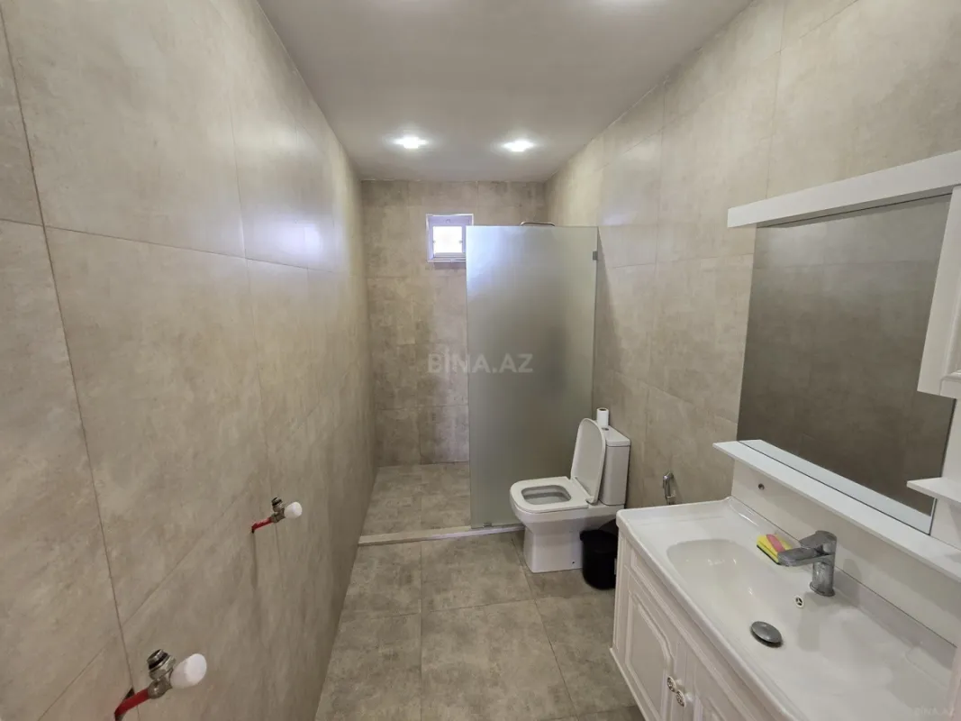 Kirayə verilir 5 otaqlı həyət evi 250 m²