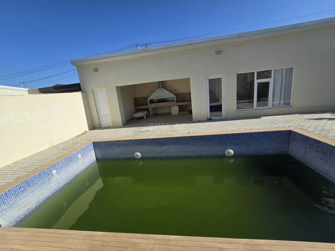 Kirayə verilir 5 otaqlı həyət evi 250 m²